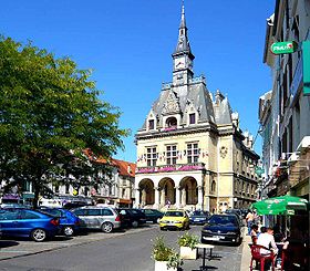 L'hôtel de ville.